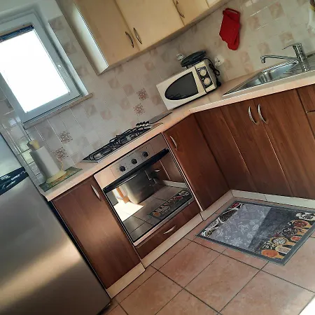 Apartment Pipi